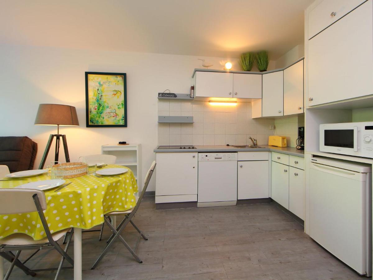 Apartment Olympe-5 Cabourg Esterno foto